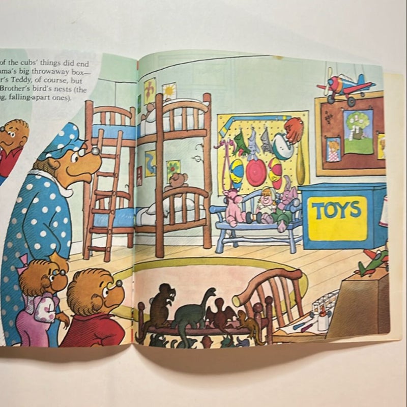 The Berenstain Bears and the Messy Room