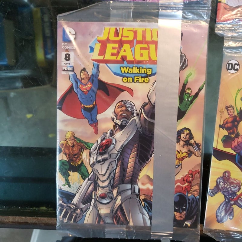 Superman/justive league Ashcans and mini comics 