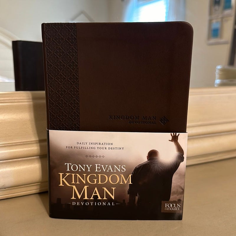 Kingdom Man Devotional by Tony Evans, Paperback | Pangobooks