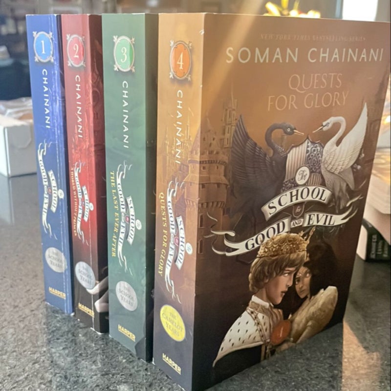 The School for Good and Evil Books 1-4 Paperback Box Set