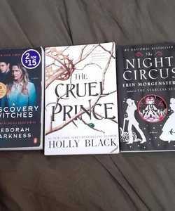 BOOKTOK BUNDLE<3> discovery of witches(good) the cruel prince(excellent) night circus(excellent)