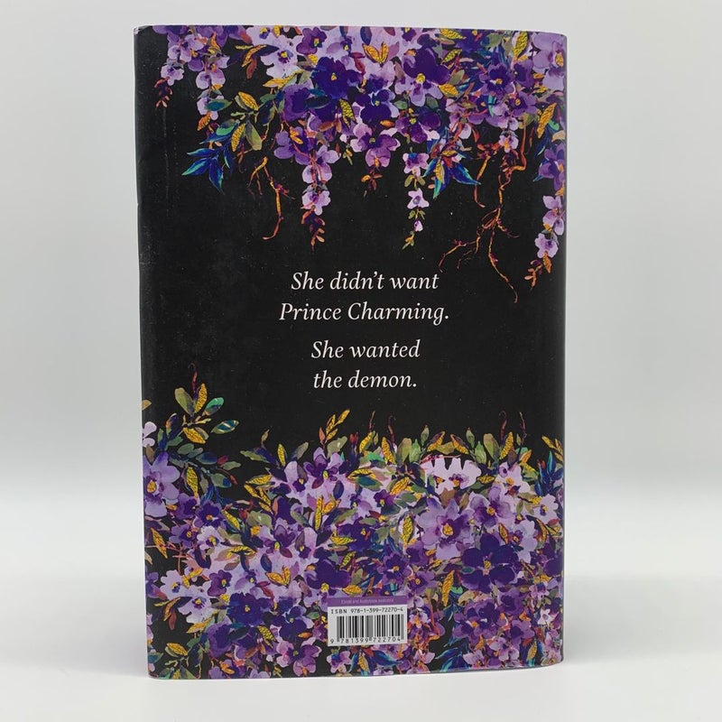 Waterstones Exclusive Throne of the Fallen Stenciled Edges