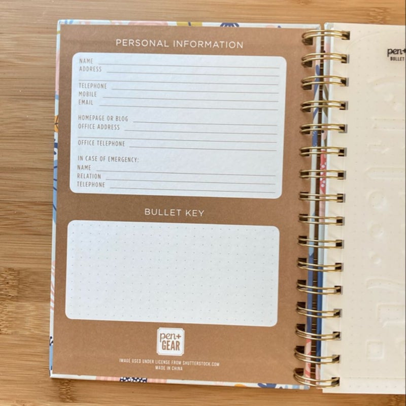 Pen + Gear Dot Grid Bullet Journal