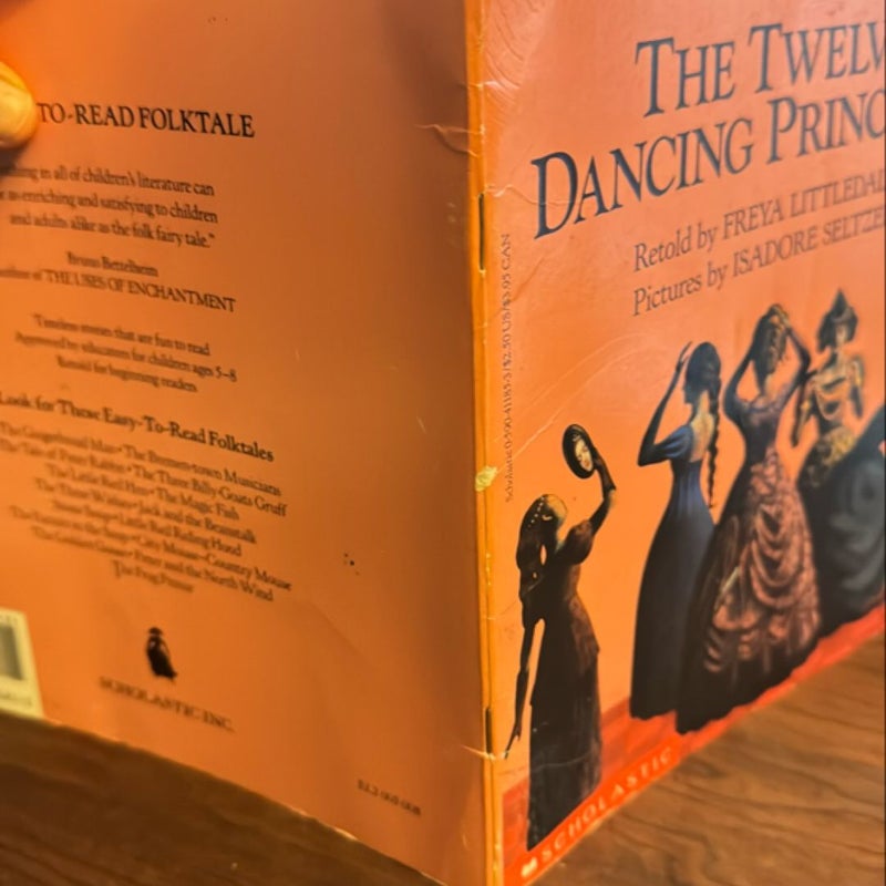 The Twelve Dancing Princesses