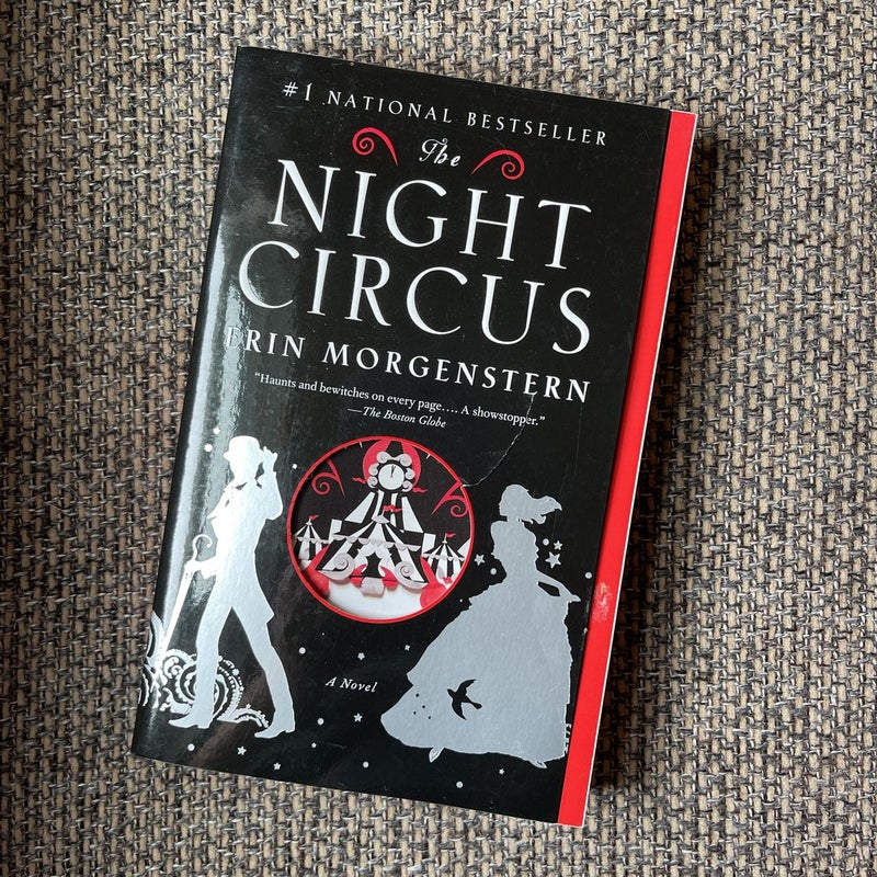 The Night Circus by Erin Morgenstern: 9780307744432