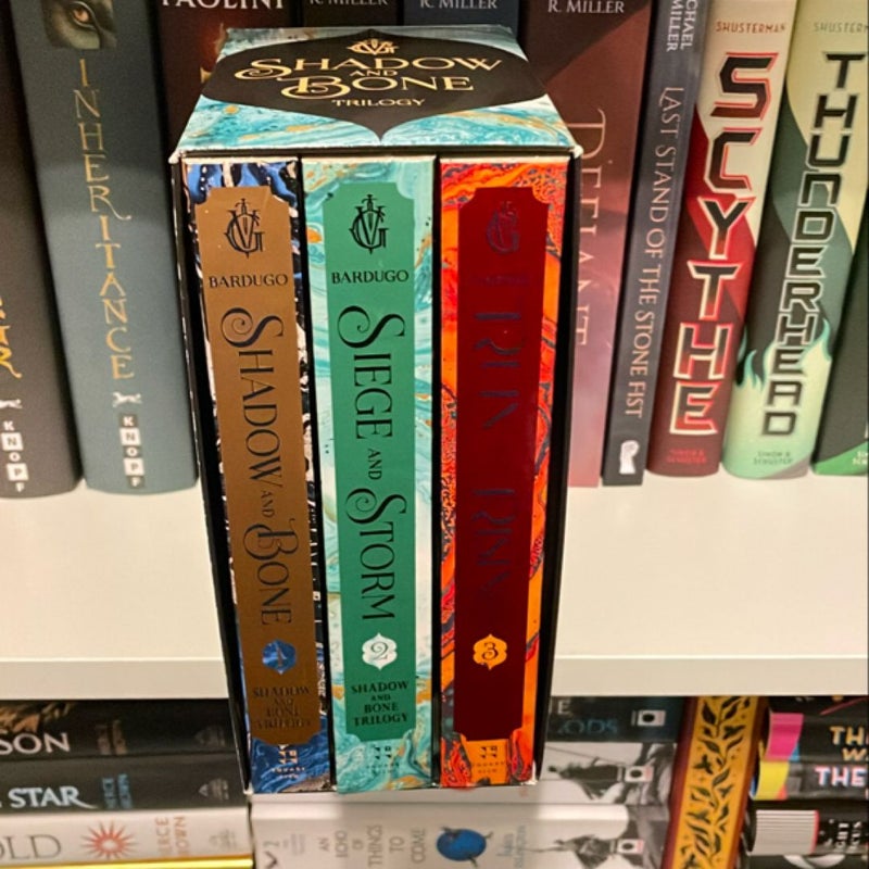 The Shadow and Bone Trilogy Boxed Set