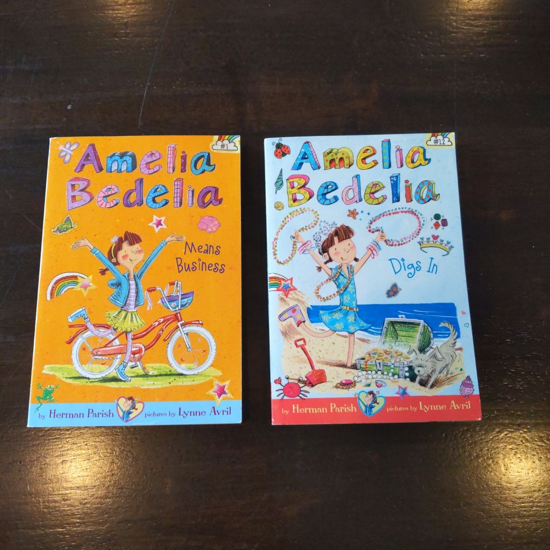 Amelia Bedelia Chapter Book #12: Amelia Bedelia Digs In