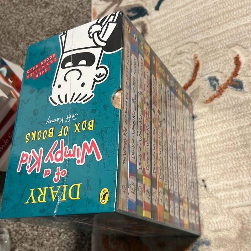 Diary of a Wimpy Kid Box of Books 1–10 Diary of a Wimpy Kid Box of Books 1–10 Hardcover Gift Set