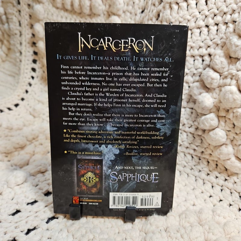 Incarceron