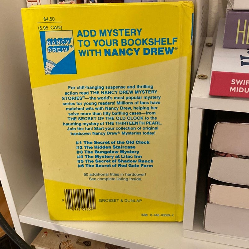Nancy Drew Mystery Stories (8 & 9)