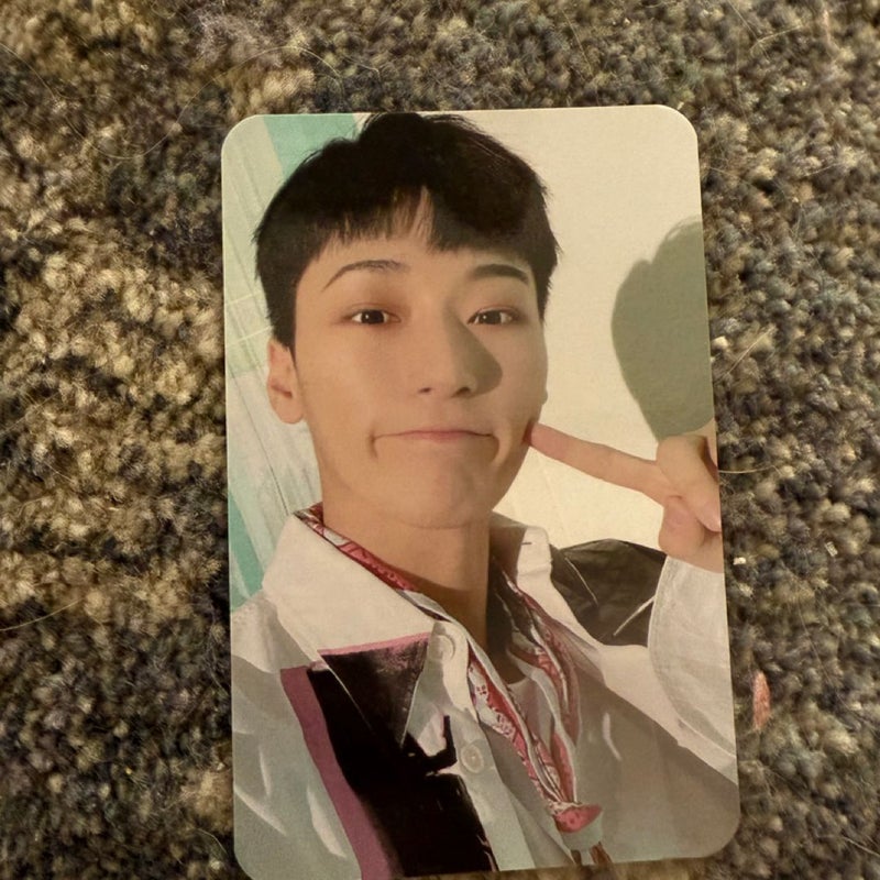 ATEEZ PHOTOCARD