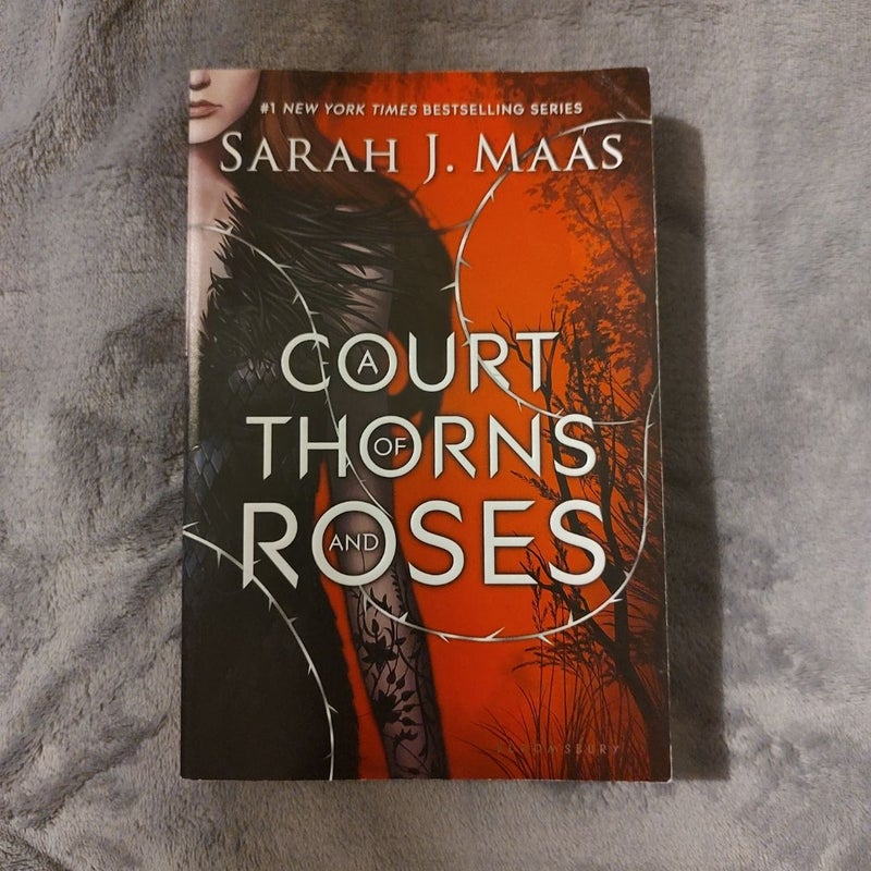 A Court of Thorns and Roses OOP 