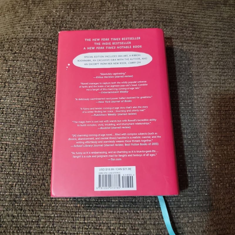 Fangirl (B&N Exclusive Collectors Edition)