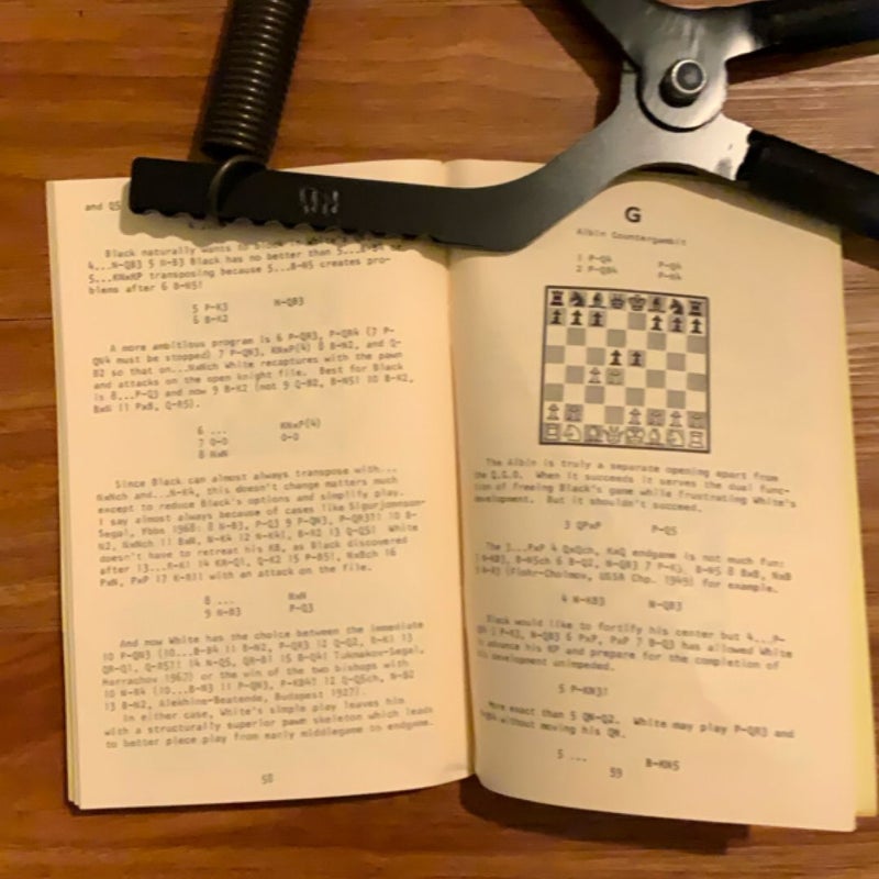 White opening system with 1 P-Q4