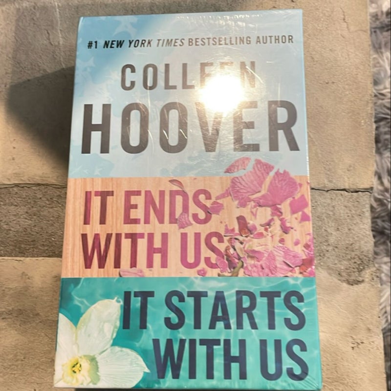 Colleen Hoover It Ends with Us Boxed Set