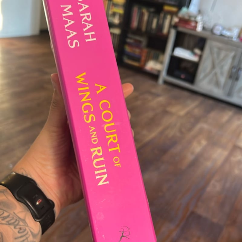 A Court of Wings and Ruin