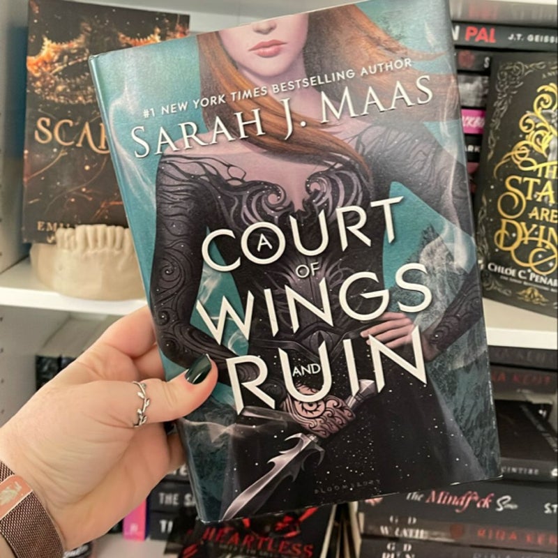 A Court of Wings and Ruin