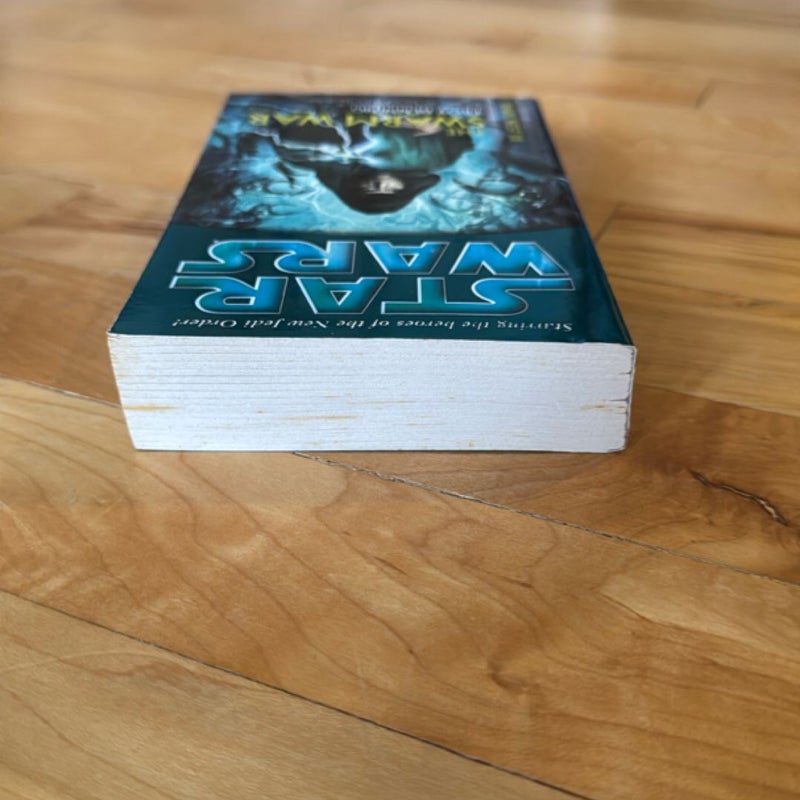 The Swarm War: Star Wars Legends (Dark Nest, Book III)