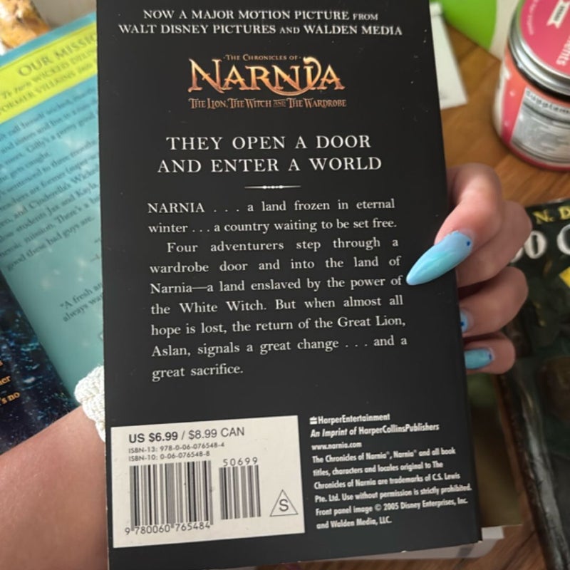 The Lion, the Witch and the Wardrobe Movie Tie-In Edition