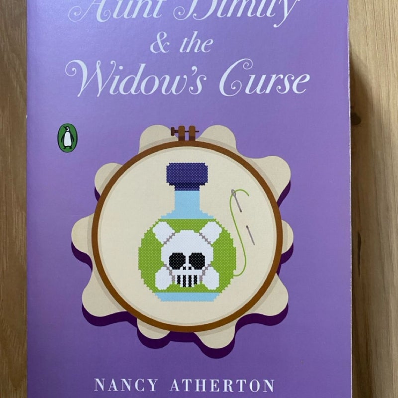 Aunt Dimity and the Widow's Curse