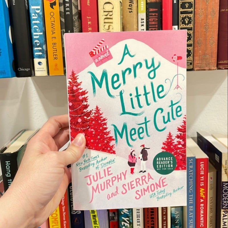 A Merry Little Meet Cute