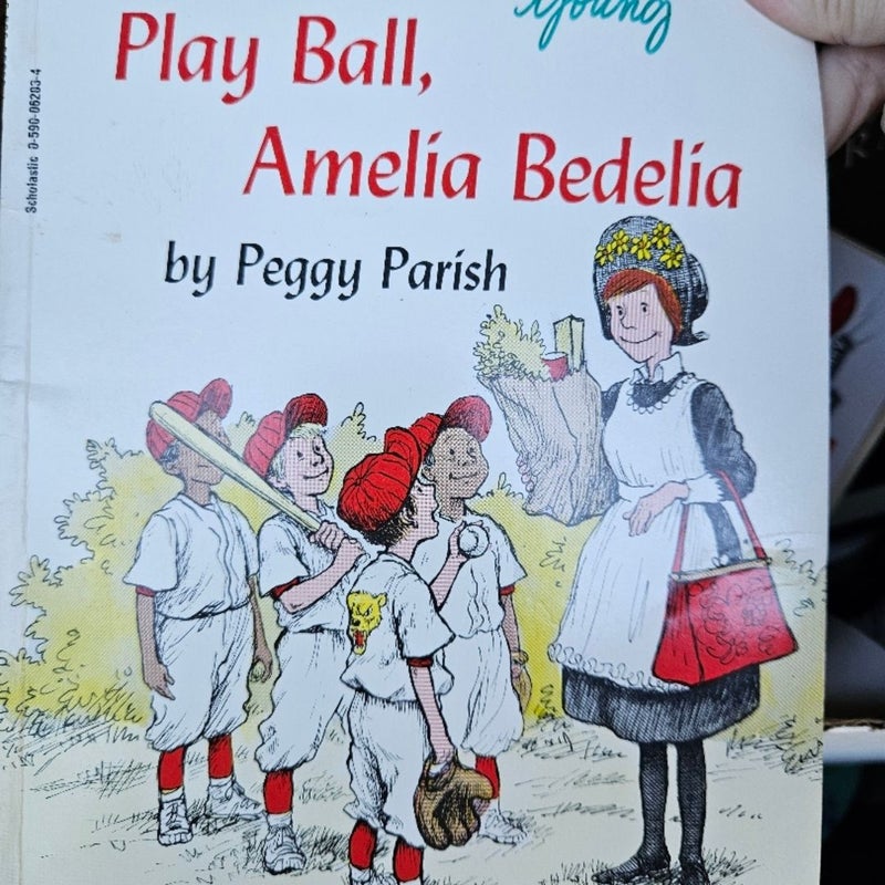 Play ball, Amelia Bedelia. 