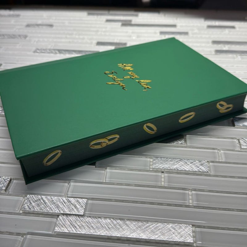 The Seven Husbands of Evelyn Hugo: Deluxe Edition Hardcover