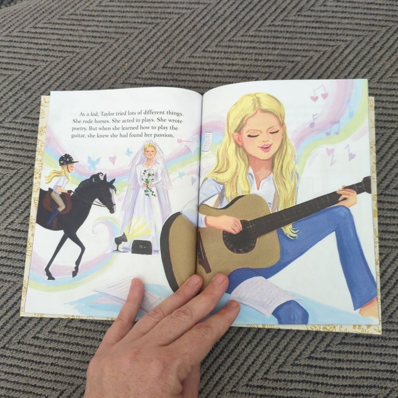 Taylor Swift: a Little Golden Book Biography