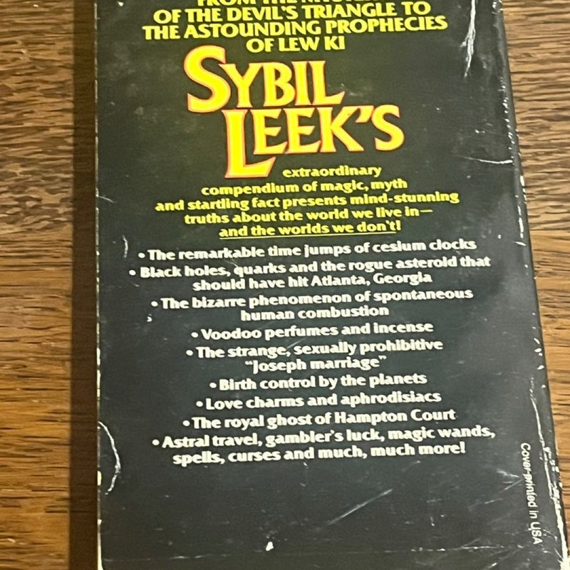 Sybil Leek’s Book of the Curious and the Occult 1976