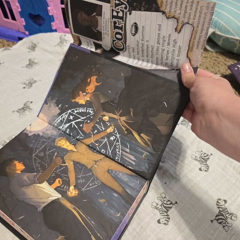 The Glittering Edge ***Fairyloot Edition***