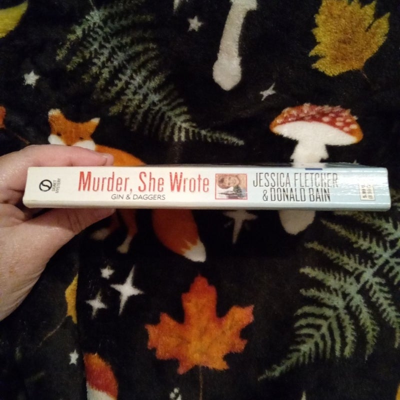 Murder, She Wrote: Gin and Daggers