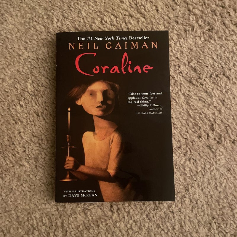 Coraline: Gaiman, Neil, McKean, Dave: 9780380807345: : Books