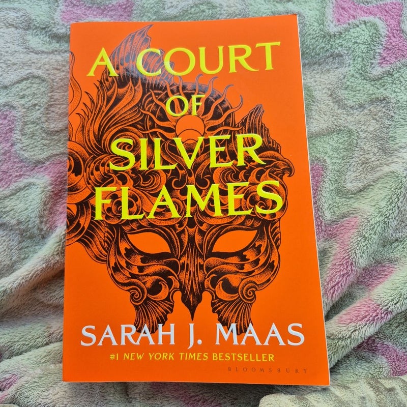 A Court of Silver Flames