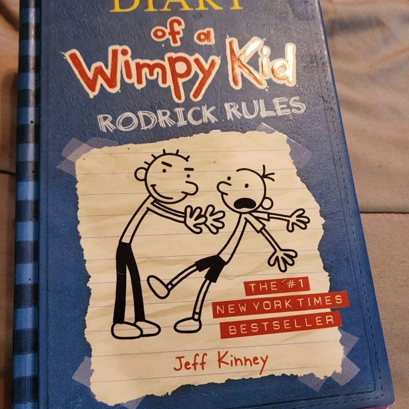 DIARY OF A WIMPY KID 5 BOOKS