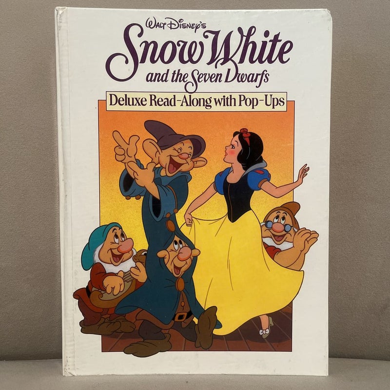 Walt Disney's Snow White and the Seven Dwarfs [Book]