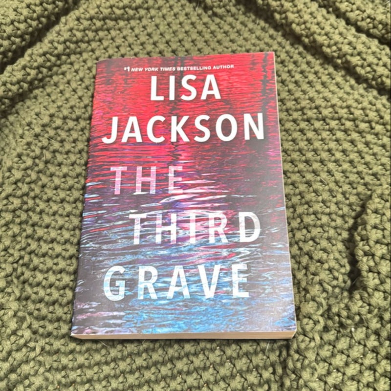 The Third Grave 