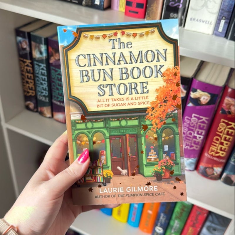 The Cinnamon Bun Book Store (Dream Harbor, Book 2)