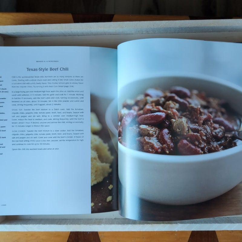 Williams-Sonoma Essentials of Slow Cooking