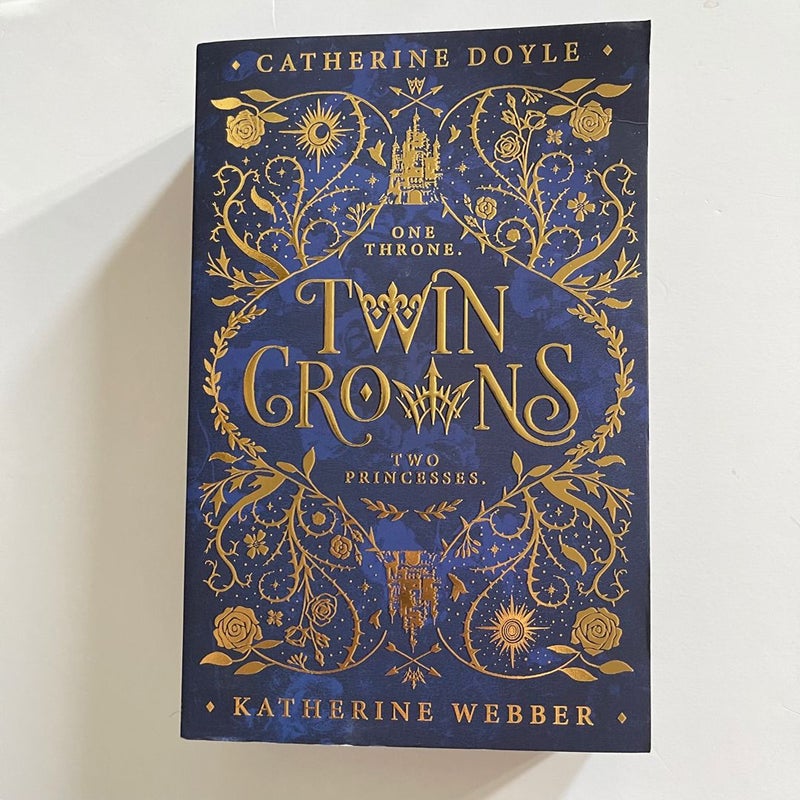 Twin Crowns Fairyloot Edition