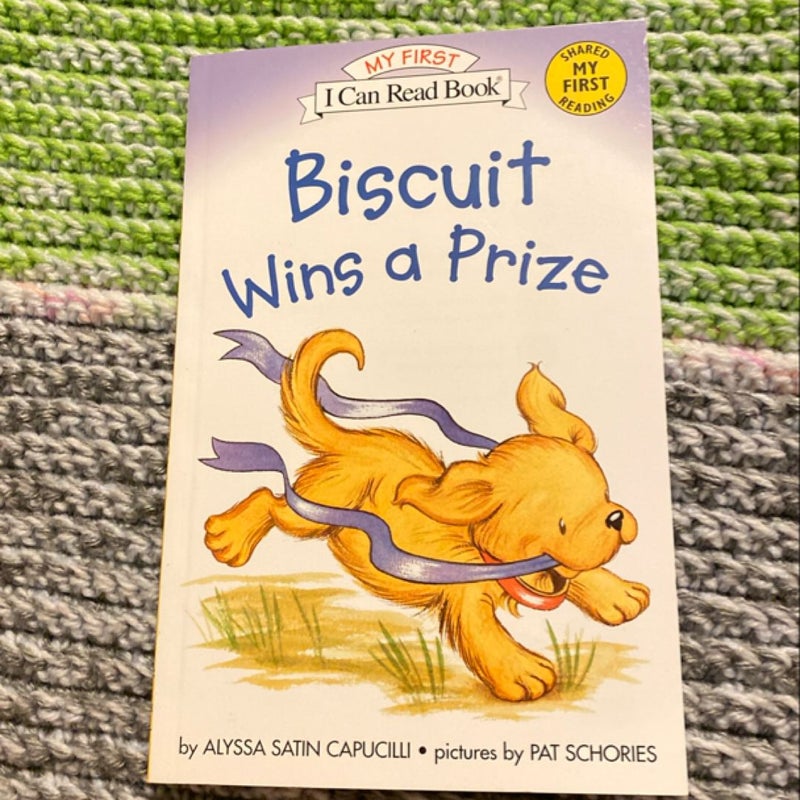 Biscuit Wins A Prize 