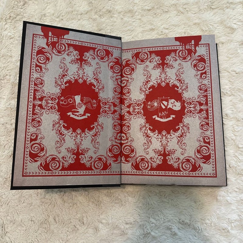 Broken Throne: a Red Queen Collection FIRST EDITION