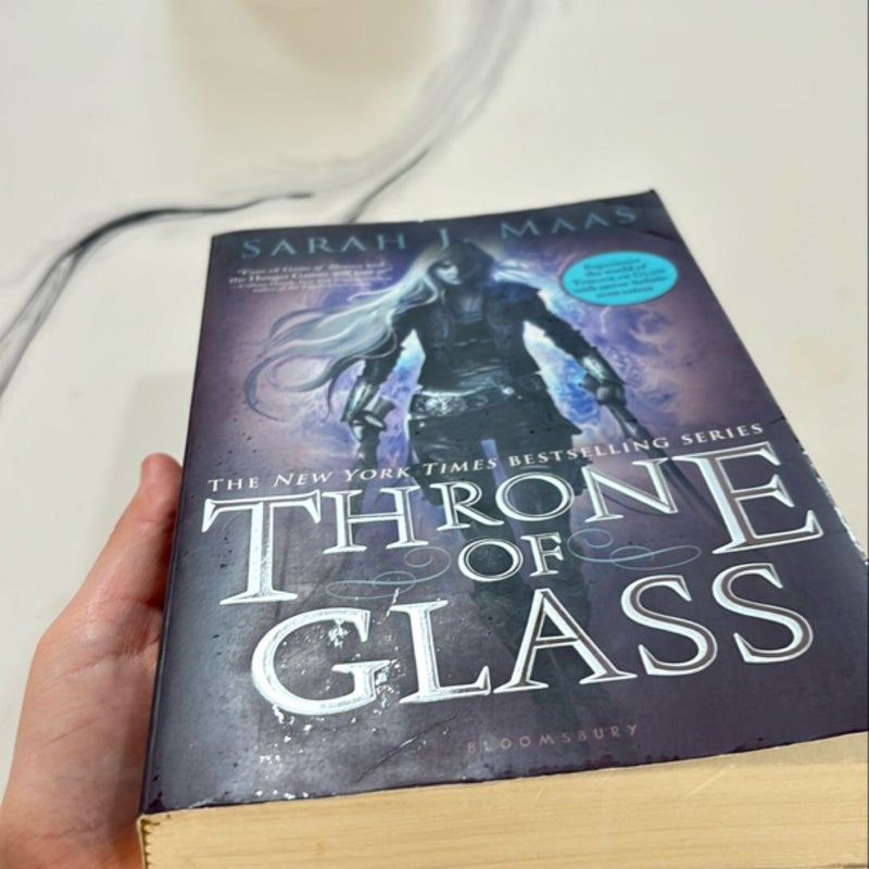 Throne of Glass