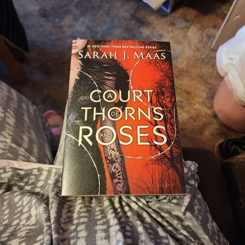 A Court of Thorns and Roses