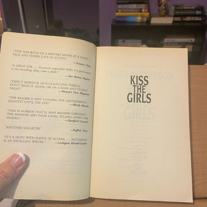 Kiss the Girls