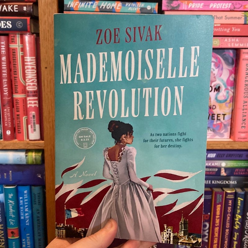 Mademoiselle Revolution (ARC)