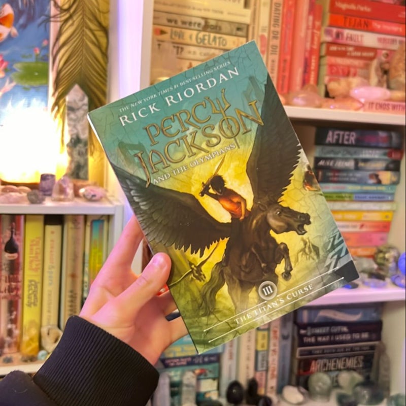 Percy Jackson and the Olympians, Book Three the Titan's Curse (Percy Jackson and the Olympians, Book Three)