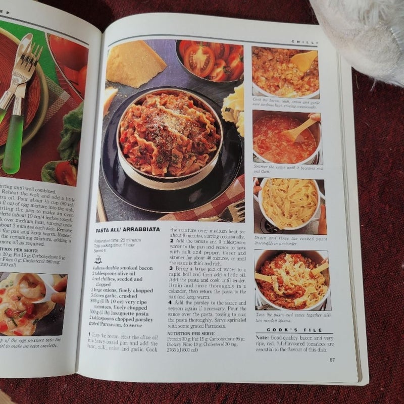 Curry and Chilli Cookbook