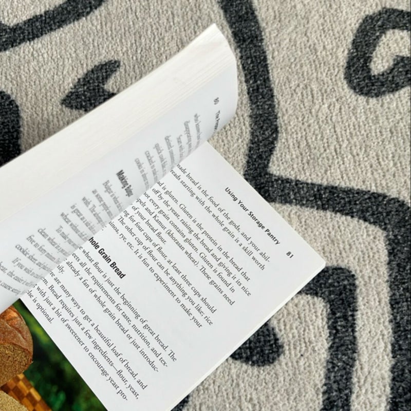 The Prepper's Pantry Handbook