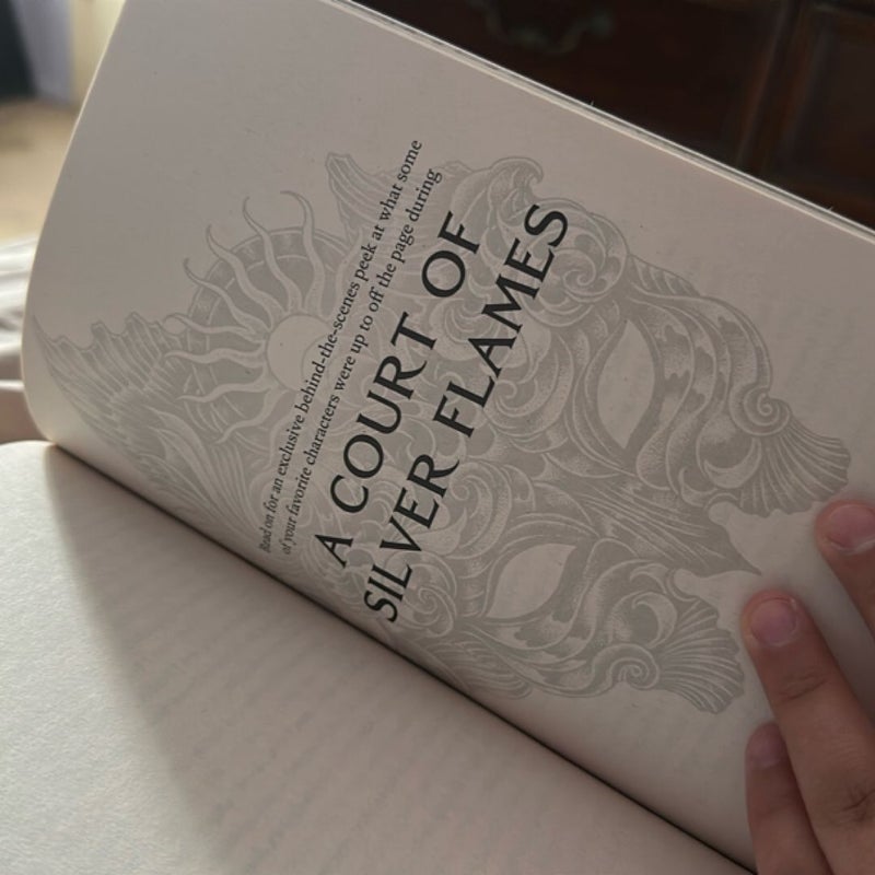 A Court of Silver Flames: B&N Exclusive OOP Edition