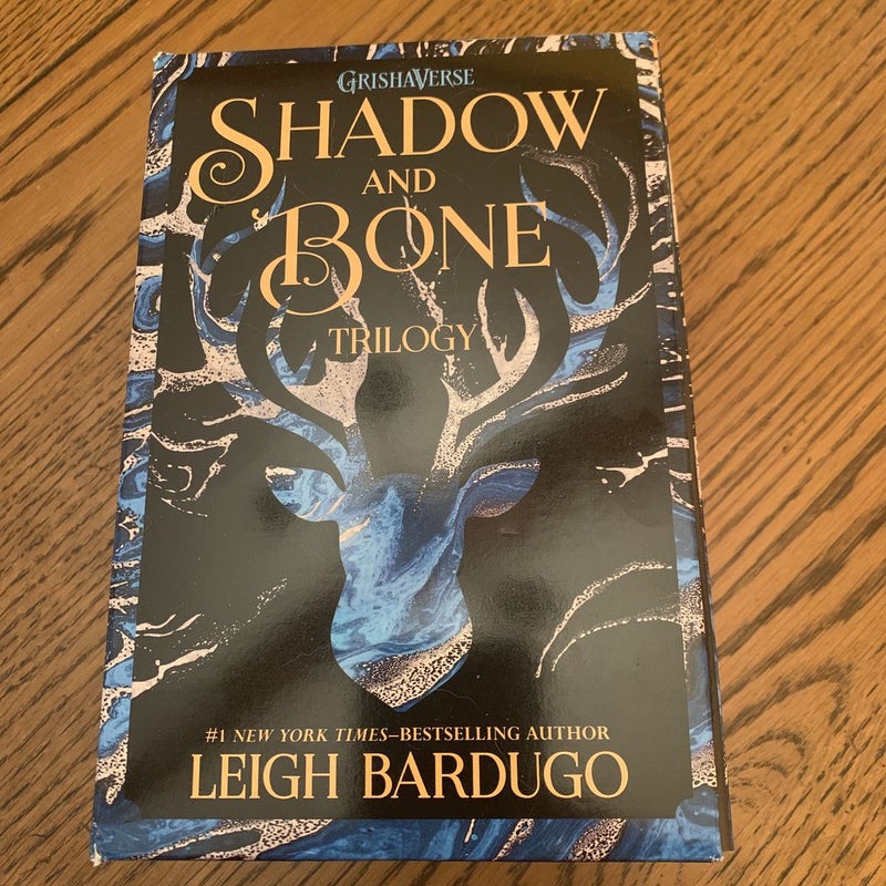 The Shadow and Bone Trilogy Boxed Set